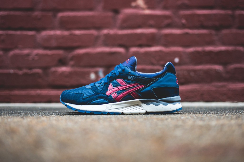 Asics_Gel_Lyte_V_H5D0Y_5025_Navy_Burgundy_Sneaker_Politics_Hypebeast_-3_1024x1024