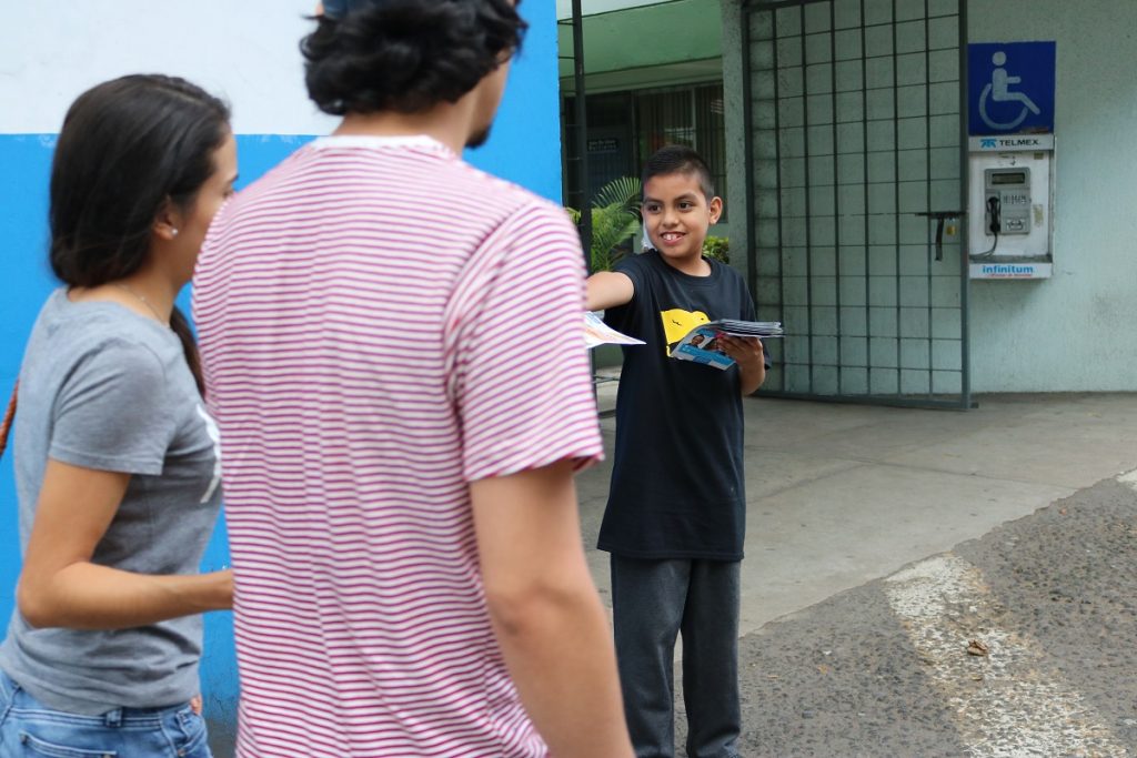 Emiliano Leafleting